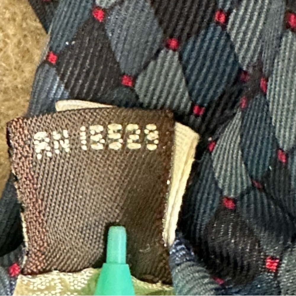 GIVENCHY Vintage Silk Neck Tie Italy~XL - Picture 4 of 4